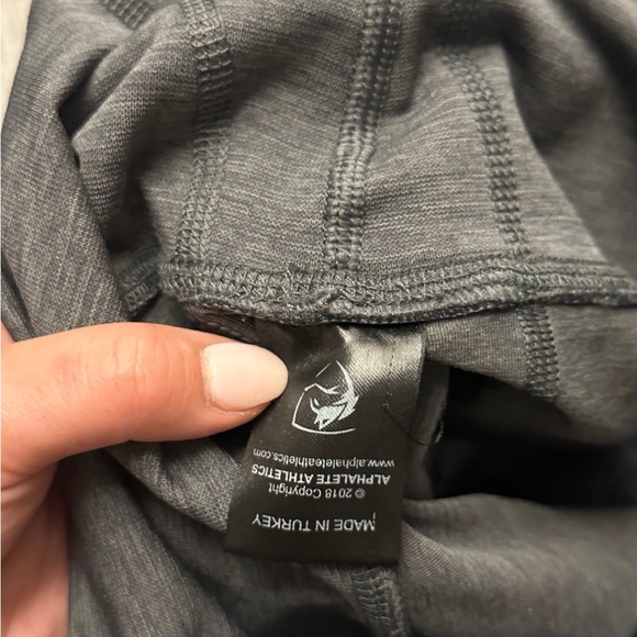 Alphalete Revival Gray Shorts - Picture 4 of 4